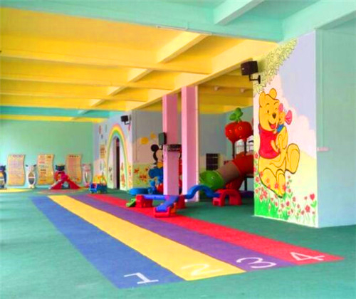 幼兒園地板